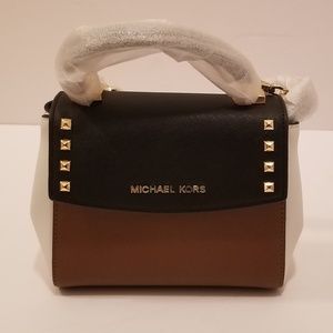MICHAEL KORS KARLA MINI LEATHER CROSSBODY BAG